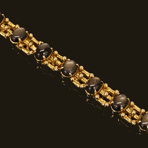 Armband, 18kt Gold. L: 17,5cm. G: 26gr