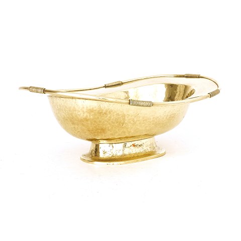 Brass basket. Denmark circa 1830. H: 11cm. L: 31cm