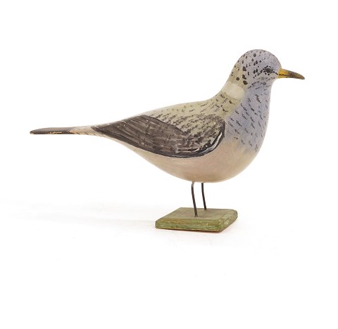 Grosser Holzvogel. Schweden um 1880. H: 19,5cm. L: 
34cm
