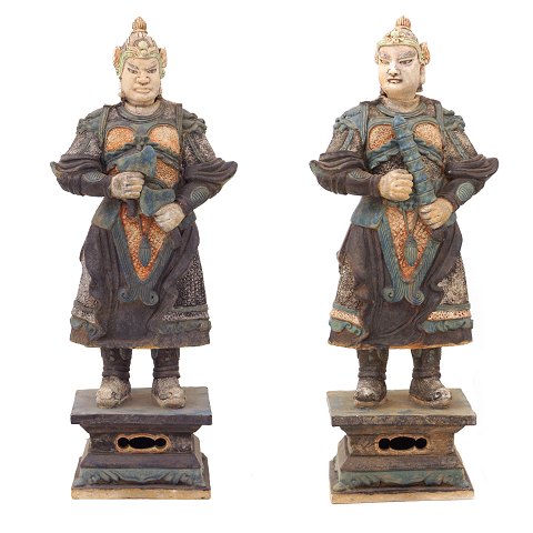 A pair of very big glazed Ming-warriors. China 
circa 1500. H: 83cm