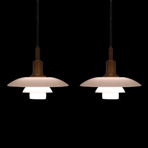 Poul Henningsen: Ein paar Deckenlampen. D: 30cm