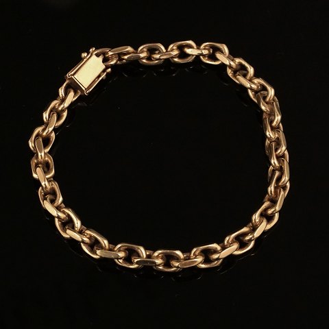 14kt gold anchor bracelet. L: 19,7cm. W: 21,9gr