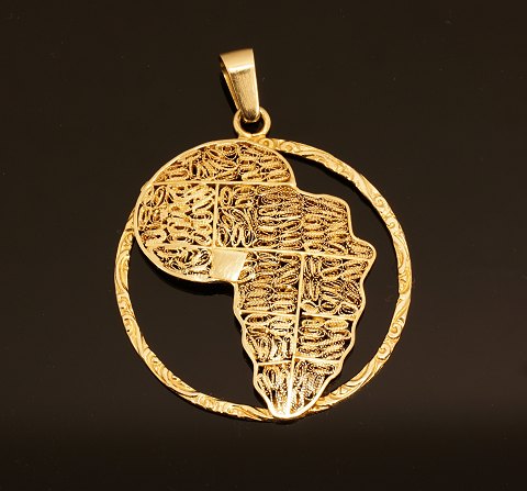 Vedhæng, filigranarbejde i 18kt guld, udformet som Afrika