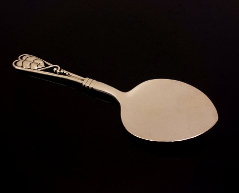 Georg Jensen, spade af sølv, #72. Fremstillet 1927. L: 18,5cm