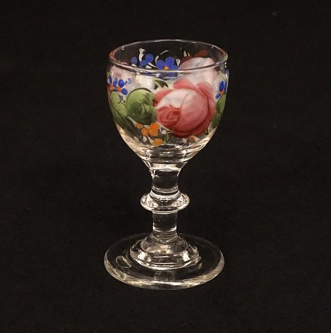 Emaljedekoreret glas. Fremstillet ca. år 1860. H: 8,8cm