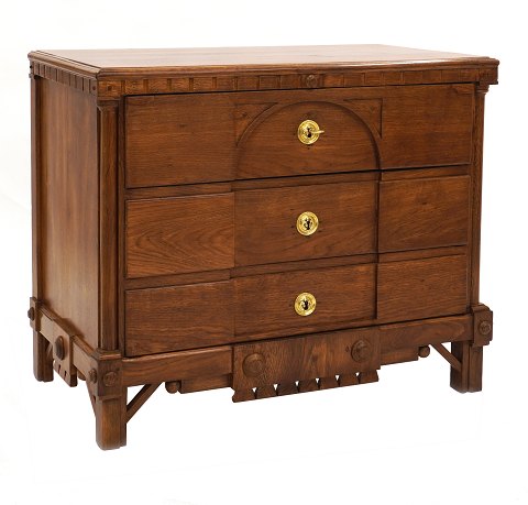 Lorenz Nielsen oak chest of drawers. Denmark circa 
1780. H: 85cm. Top: 55x99cm