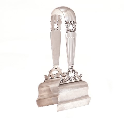 Georg Jensen Konge asparges tang udført i 
sterlingsølv. L: 18,5cm