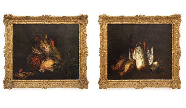 Ein Paar grosse Stilleben Gemälde mit Vögeln. Öl auf Leinen. Unbekannter 
Künstler um 1740. Lichtmasse: 62x75cm. Mit Rahmen: 81x94cm