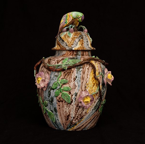 A Swedish Rococo potpourri jar. Marieberg circa 1765. H: 35cm. D: 25cm