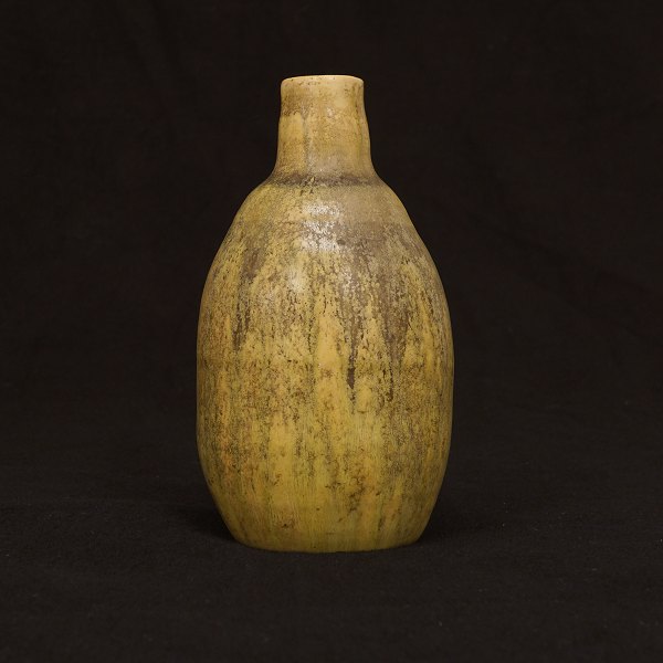 Patrick Nordström: Stoneware vase. Signed. H: 17cm