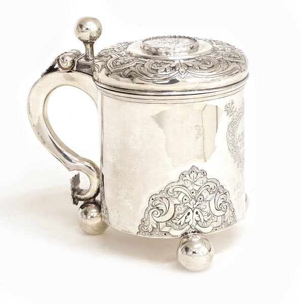 Børge Mikkelsen, Aalborg, Denmark: A baroque silver mug. H: 16,8cm. W: 691gr