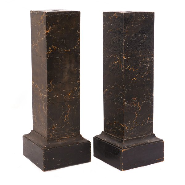 A pair of original decorated pedestals. Sweden circa 1860-80. H: 113cm. Base: 
39x39cm